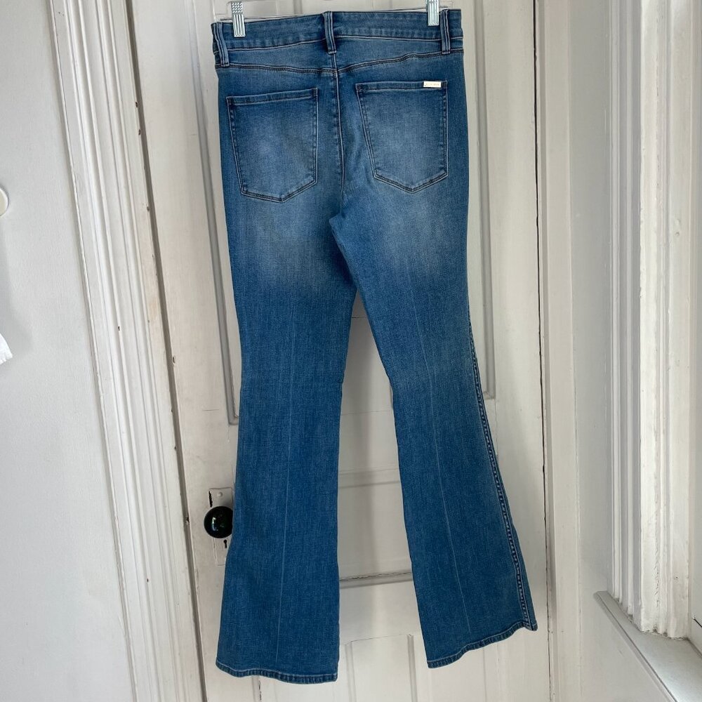 White House Black Market “The Skinny Flare” Jeans – Size 8 - Picture 5 of 10